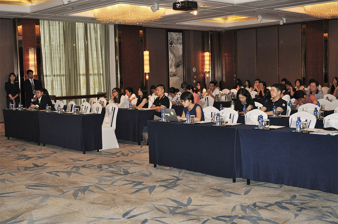 恒生（ハンセン）銀行と連合し「クロスボーダー企業が新たな商機を生み出す」研討会を挙げる