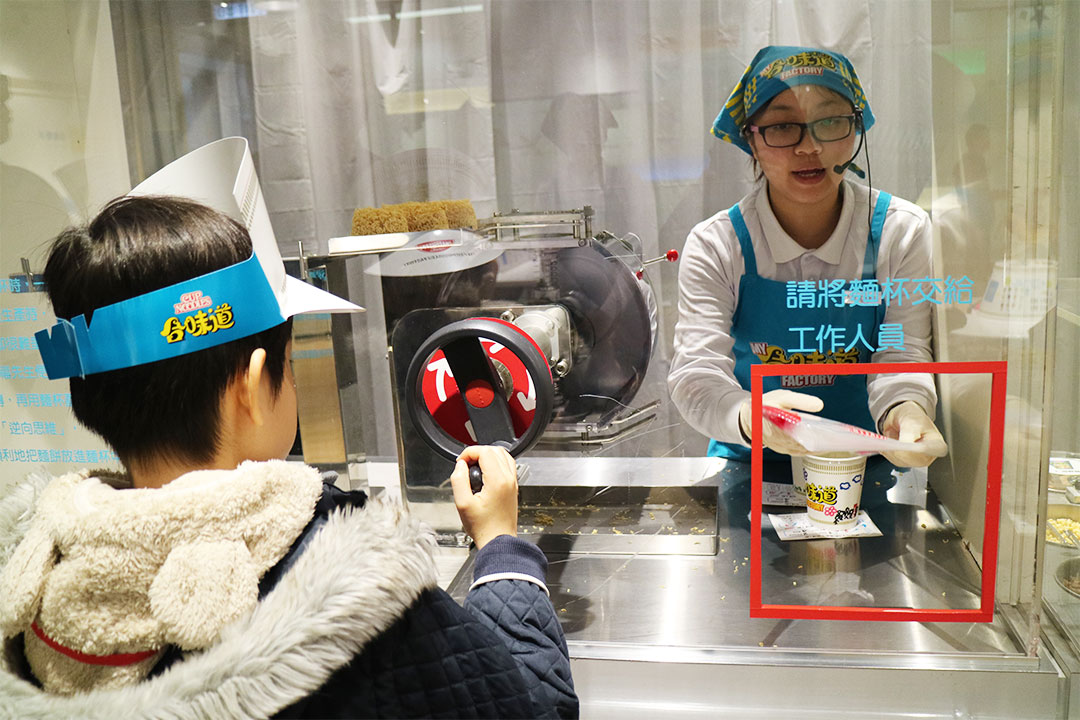 発展障害児童とともに外出する