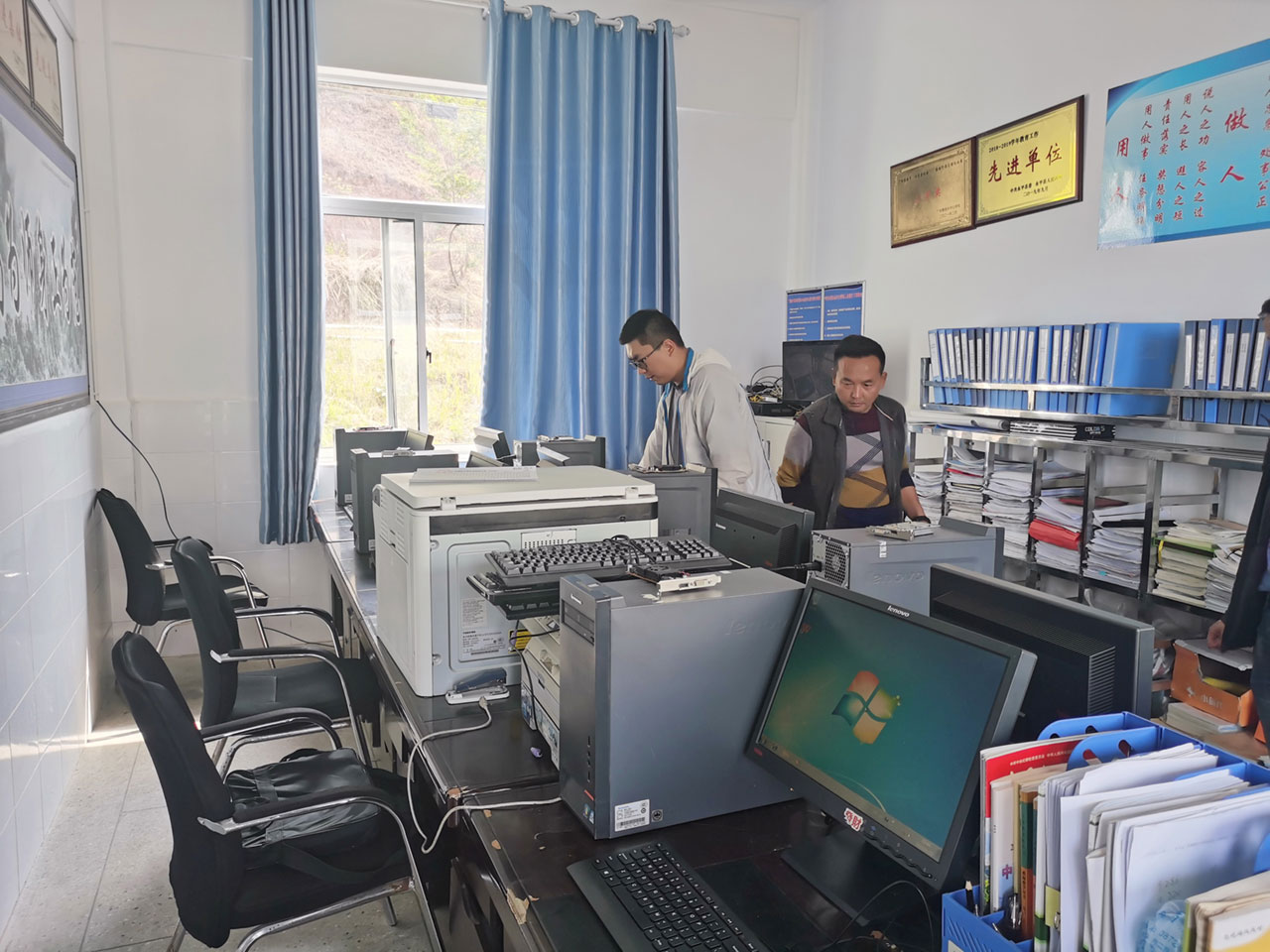 第15回目に不用品コンピューターを寄付する